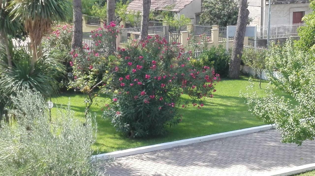 B&B Villa Di Bartolomeo Capaccio Eksteriør bilde